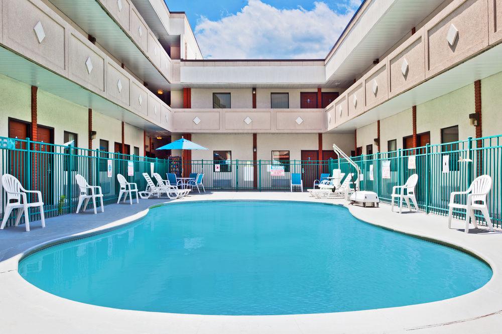 Hotel Bo, A Days Inn By Wyndham Chattanooga Downtown Exteriér fotografie