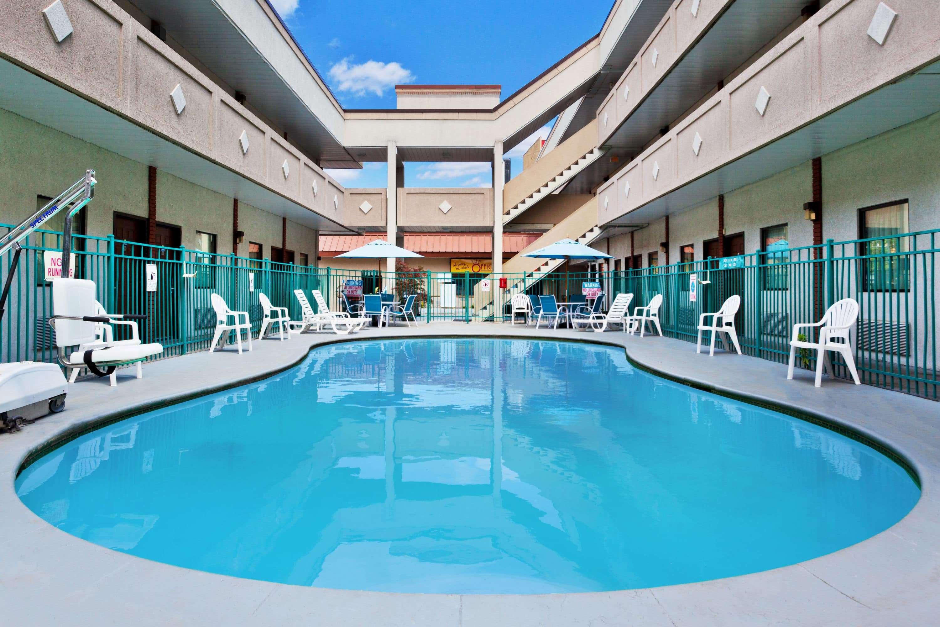 Hotel Bo, A Days Inn By Wyndham Chattanooga Downtown Exteriér fotografie